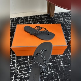 Услуги покупке товаров Hermes Аймас Новая модель туфель «свиной 