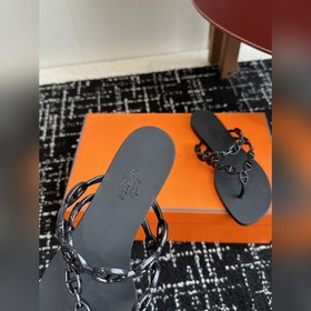 Услуги покупке товаров Hermes Аймас Новая модель туфель «свиной 