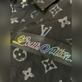 Длиннорукавная рубашка Louis Vuitton, точная копия в масштабе 1：1