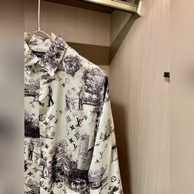 Длиннорукавная рубашка Louis Vuitton — это настоящее произведение