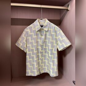 Рубашка с короткими рукавами Louis Vuitton, изготовлена в соотнош