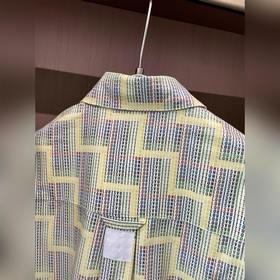 Рубашка с короткими рукавами Louis Vuitton, изготовлена в соотнош