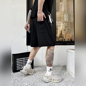 Louis Vuitton, новые шорты весна-лето 2025. Эта модель в стиле ми