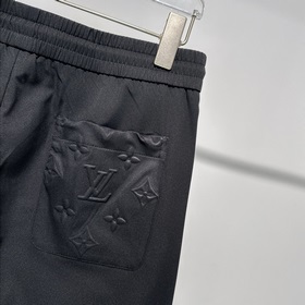 Louis Vuitton 2025 весна эксклюзивная новая модель модных джинсов