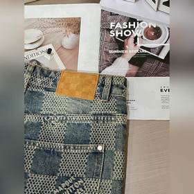 Джинсы Louis Vuitton, точная копия в масштабе 1：1! Классический ш