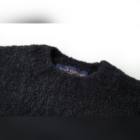 LOUIS VUITTON Двусторонний свитер с инкрустированным логотипом [с