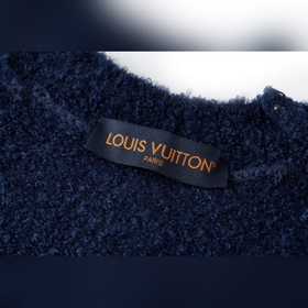 LOUIS VUITTON Двусторонний свитер с инкрустированным логотипом [с