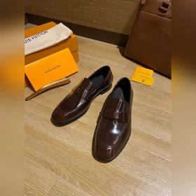 Louis Vuitton LV Новые кожаные туфли для повседневной носки дело