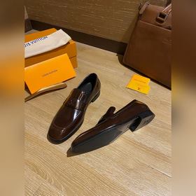 Louis Vuitton LV Новые кожаные туфли для повседневной носки дело