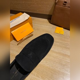 Louis Vuitton LV Новые кожаные туфли для повседневной носки дело