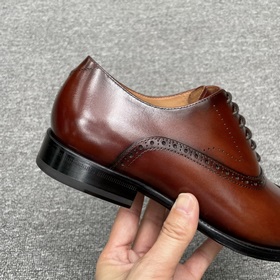 LV Классические мужские оксфорды. Мужские деловые туфлиз кожи с 