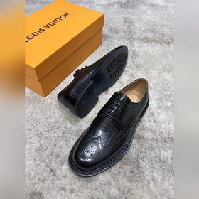 Louis Vuitton LV (Луи Виттен) Оксфорды из телячьей кожи с изыскан
