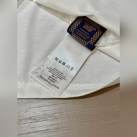 Новая модель короткорукавой футболки Louis Vuitton yyds для повсе