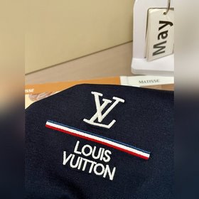 Louis Vuitton – высококачественная одежда для деловых людей, обяз