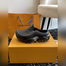 Покупка по доверенности louis vuitton shark акула полу-тапочки 2