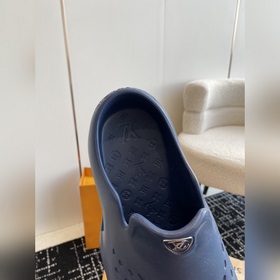 Покупка по доверенности louis vuitton shark акула полу-тапочки 2