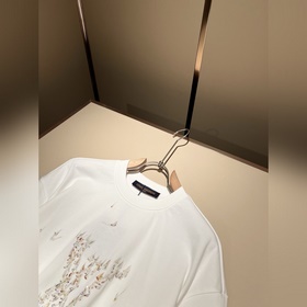 Louis Vuitton, семья Луи, новый легкий и роскошный комплект одежд