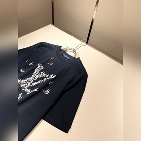 Louis Vuitton, семья Луи, новый легкий и роскошный комплект одежд