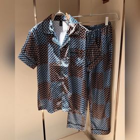 Louis Vuitton, семья Луи, новая весенняя и летняя коллекция Monog