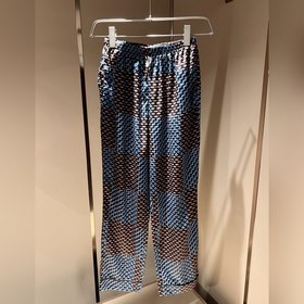 Louis Vuitton, семья Луи, новая весенняя и летняя коллекция Monog
