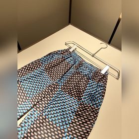 Louis Vuitton, семья Луи, новая весенняя и летняя коллекция Monog