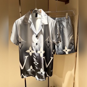 Louis Vuitton, семья Луи, новая весенняя и летняя коллекция Monog