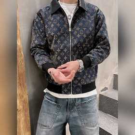 Оригинальная модель с официального сайта Louis Vuitton, предварит