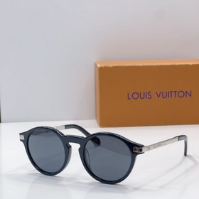 LOUIS VUITTON  МОДЕЛЬ： Z3108U  РАЗМЕР： 60 x 16 x 145