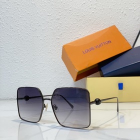 LOUIS VUITTON МОДЕЛЬ： Z1996U РАЗМЕР： 63 x 16 x 145