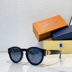 LOUIS VUITTON МОДЕЛЬ： Z2060E РАЗМЕР： 50 x 23 x 145