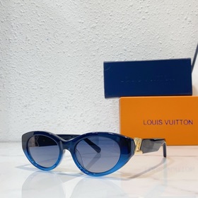 LOUIS VUITTON  МОДЕЛЬ： Z2105w Размер： 53 x 19 x 140