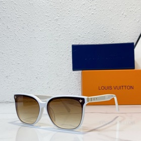 LOUIS VUITTON МОДЕЛЬ： Z2136U РАЗМЕР： 64 x 15 x 145
