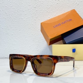 LOUIS VUITTON МОДЕЛЬ： Z2442U