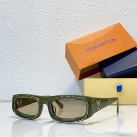 LOUIS VUITTON  Модель： Z2388U Размер： 57-24-135