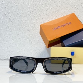 LOUIS VUITTON  Модель： Z2388U Размер： 57-24-135