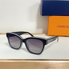 LOUIS VUITTON  МОДЕЛЬ： Z2645U Размер： 56 x 18 x 150