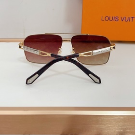 LOUIS VUITTON МОДЕЛЬ： Z1303 РАЗМЕР： 57 x 16 x 145