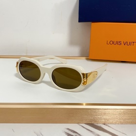 LOUIS VUITTON МОДЕЛЬ： Z2600U РАЗМЕР： 55х22-140