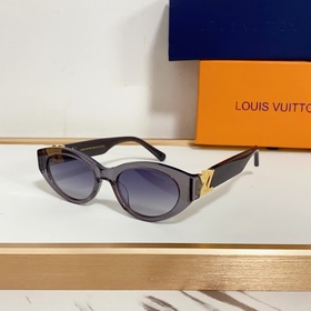 LOUIS VUITTON MOD： Z1867 Размер： 51 x 20 x 140