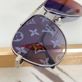 LOUIS VUITTON  МОДЕЛЬ： Z40190W  РАЗМЕР： 53х22-145