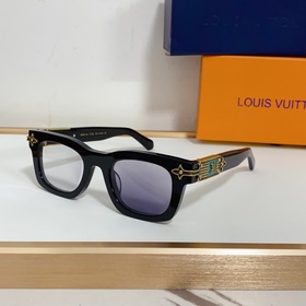 LOUIS VUITTON  МОДЕЛЬ： Z2529U Z2556U Размер： 49 x 24 x 150