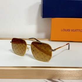 LOUIS VUITTON MOD： Z1309 Размер： 61 x 13 x 145