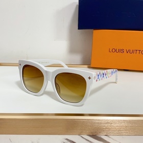 LOUIS VUITTON  МОДЕЛЬ： Z2725W РАЗМЕР： 54 x 17 x 145