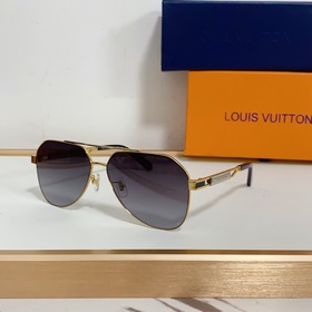 LOUIS VUITTON  МОДЕЛЬ： Z1302 Размер： 61 x 14 x 145