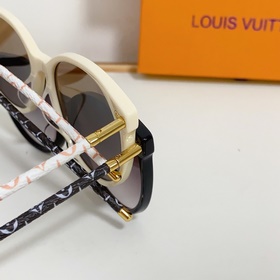 LOUIS VUITTON  МОДЕЛЬ： Z2417 Размер： 58-18-145