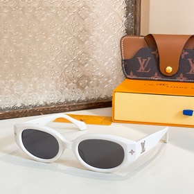 LOUIS VUITTON МОДЕЛЬ： Z0662 РАЗМЕР： 51 x 23 x 145