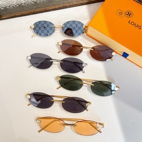 LOUIS VUITTON МОДЕЛЬ： Z2193U РАЗМЕР： 55х17-145