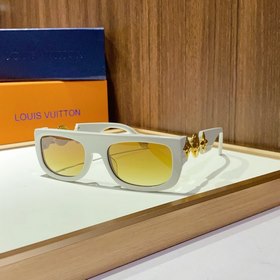 LOUIS VUITTON МОДЕЛЬ： Z2249W РАЗМЕР： 55х21-135
