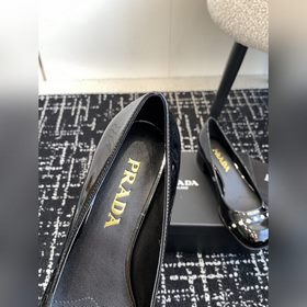 Prada 25ss Ранневесенняя новинка Классические туфли-лодочки с кру