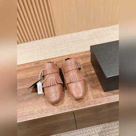 Ретро туфли с бахромой от Prada Популярная модель! Модель с подиу